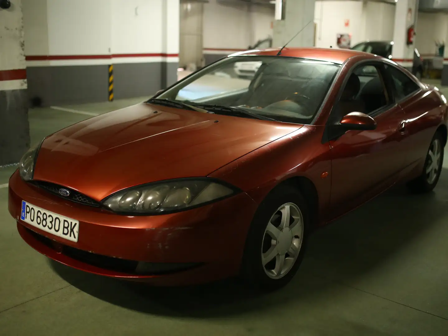 Ford Cougar 2.5 V6 Violet - 2