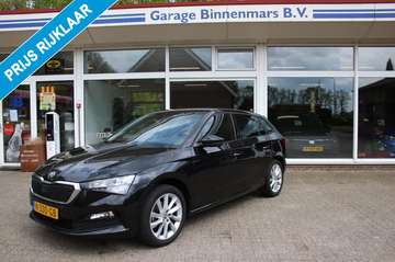 1.0 TSI Sport Business, Digital tellerklok, Navi,