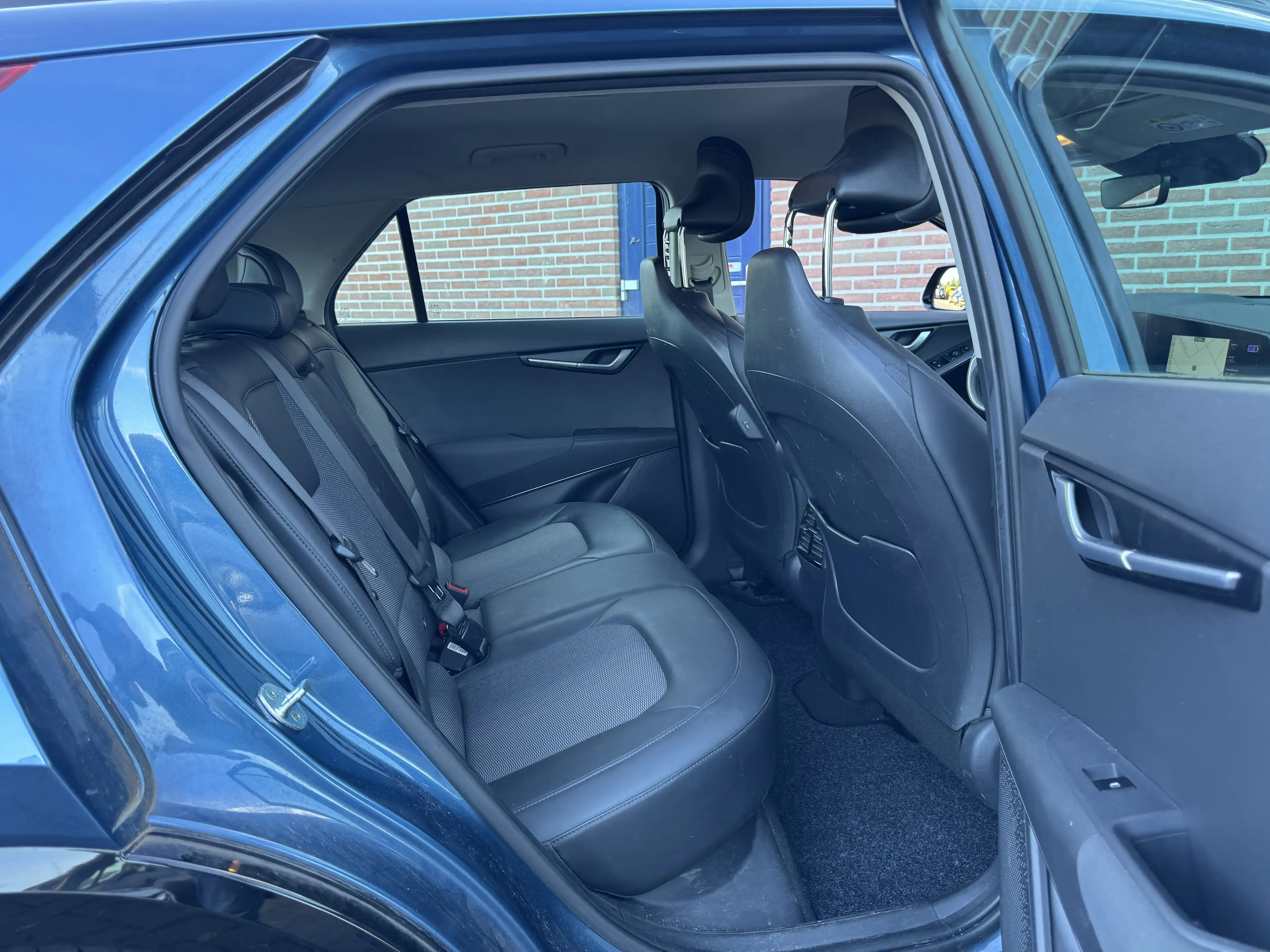 Kia Niro DynamicLine 64.8kWh SOH 99,5% | Navi | Camera | Tr — photo 4
