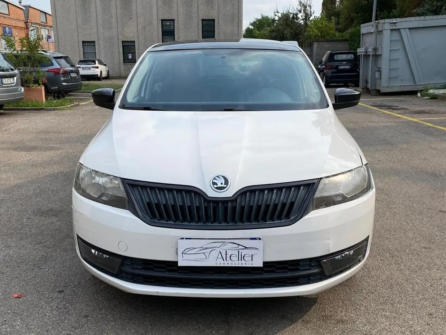 Skoda Rapid/Spaceback Rapid Spaceback 2013 Rapid  1.6 tdi cr Active Blanc - 1