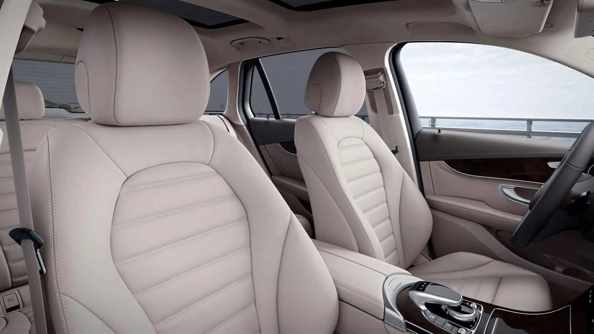 Mercedes-Benz GLC 250 D 4MATIC SUV AMG Line Panoramisch Dak | Trekhaak | Grau - 2