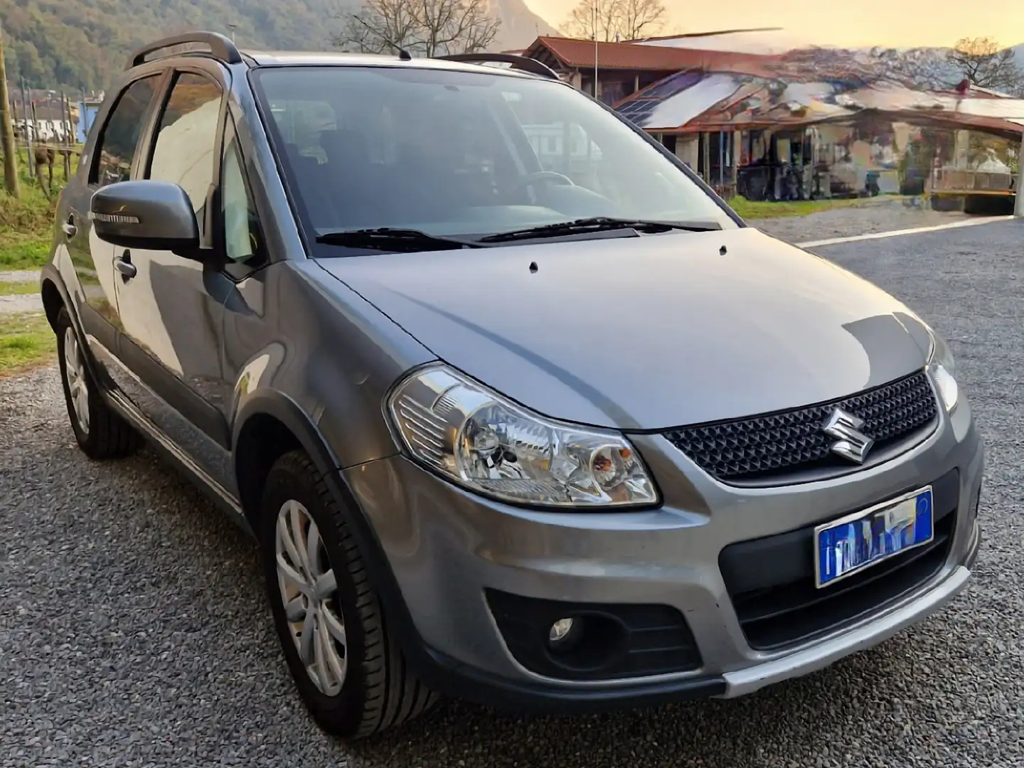 Suzuki SX4 SX4 4wd 1.6 vvt 16v GLX navi full Gris - 1
