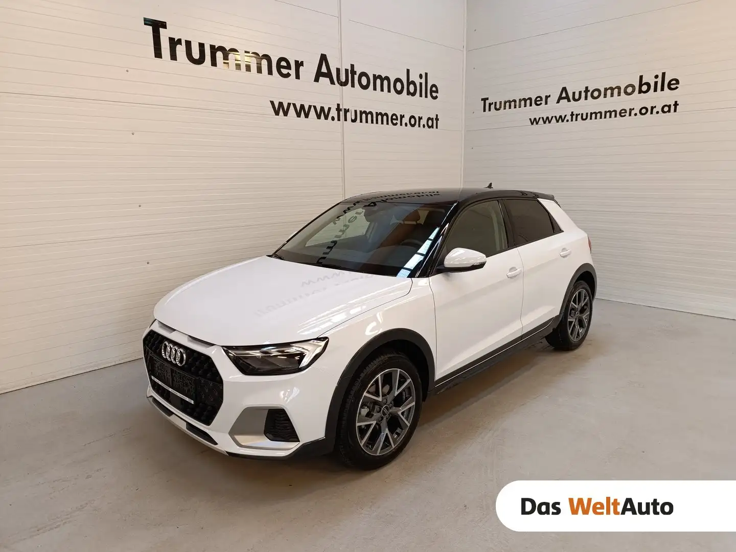 Audi A1 30 TFSI intense Weiß - 1