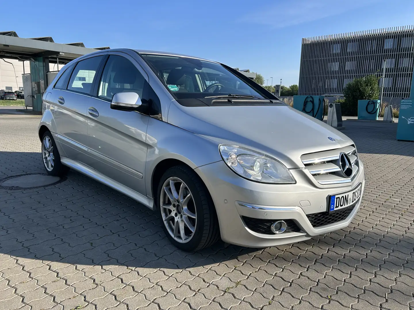 Mercedes-Benz B 200 Automatik | Panorama - 2