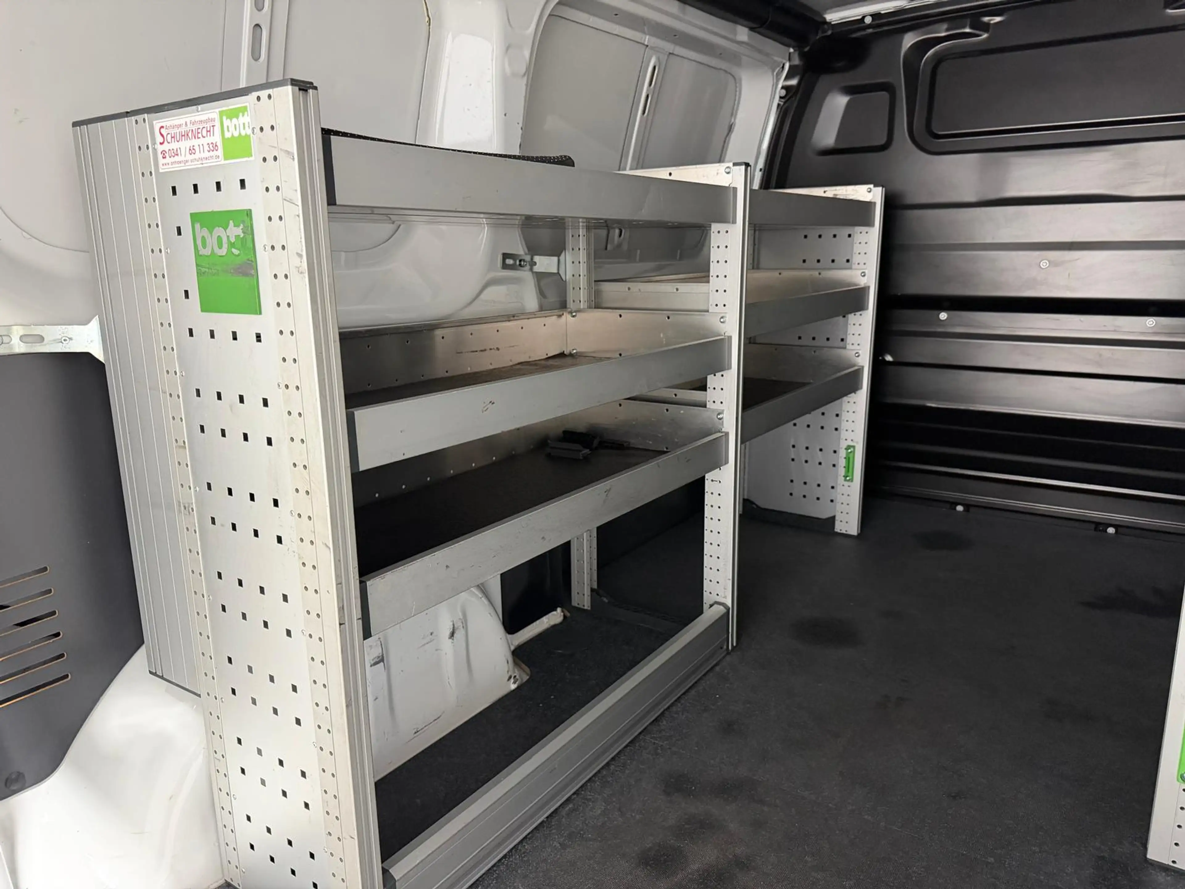 Opel Vivaro Kasten 1.5 CDI,kurz,Klima,Regalsystem — photo 7