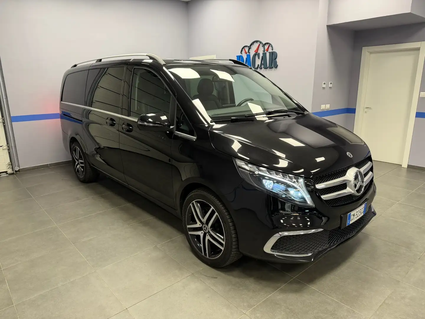 Mercedes-Benz V V 250 Premium 4Matic LONG 8PT.I IVA ESPOSTA-TV-PDC Schwarz - 1