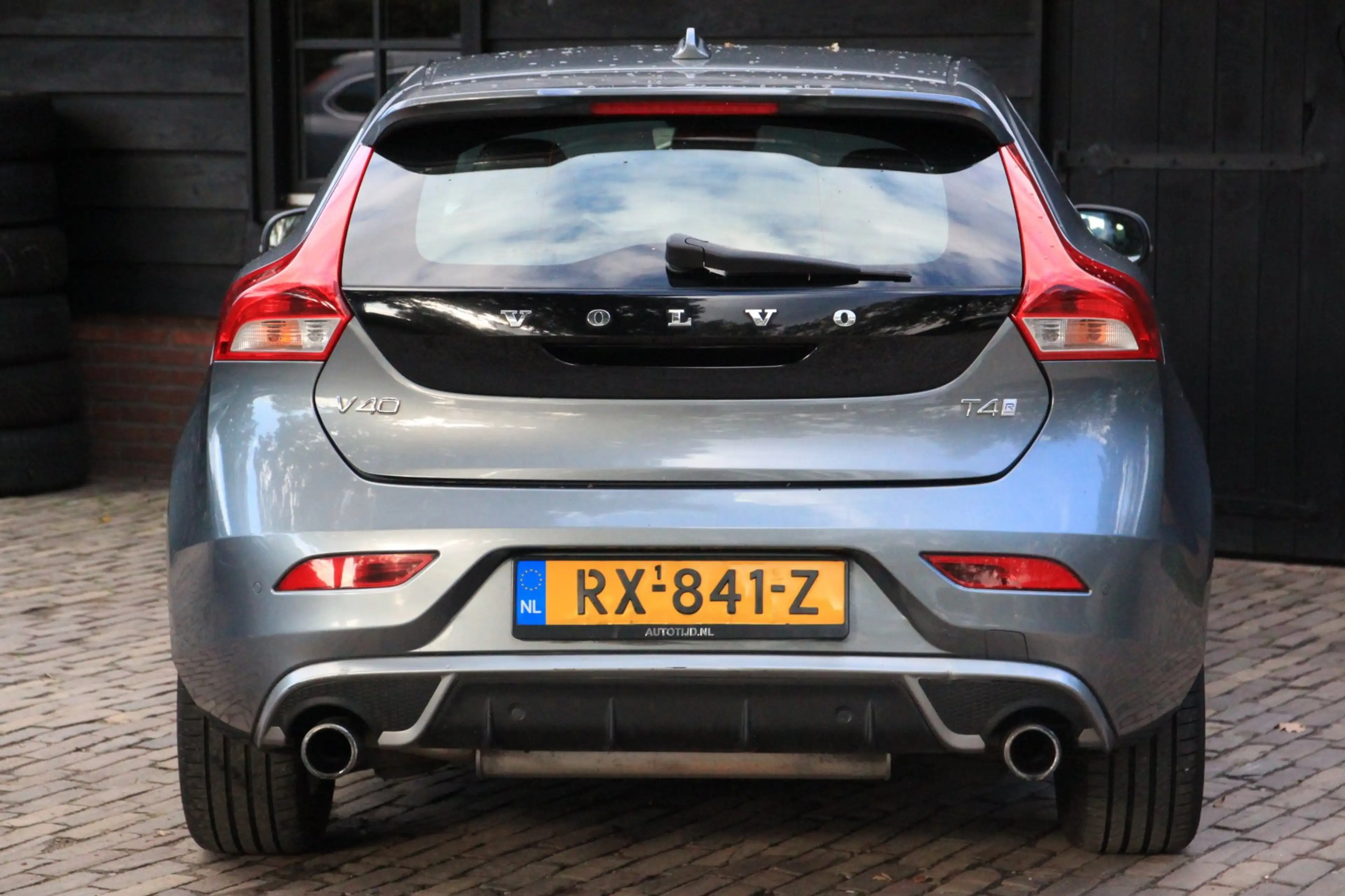 Volvo V40 2.0 T4 Business Sport R Design/Navigatie/Stoelverw — photo 5