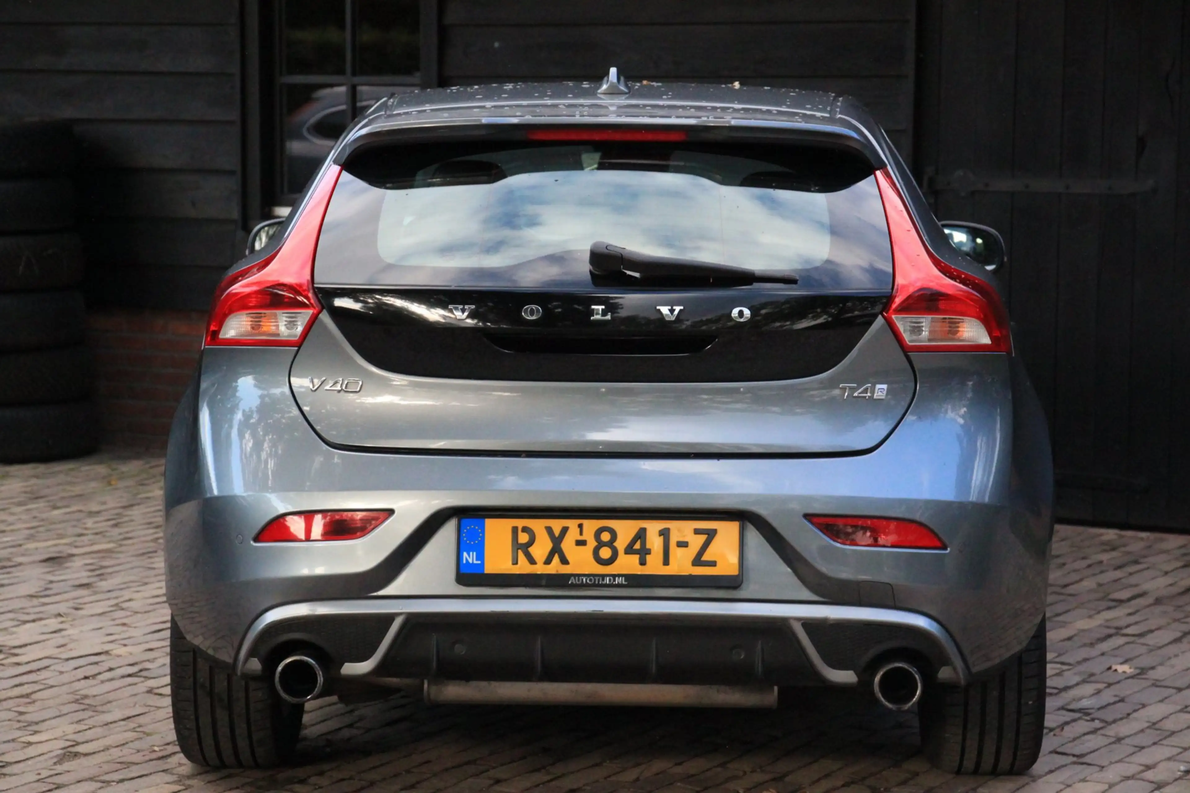 Volvo V40 2.0 T4 Business Sport R Design/Navigatie/Stoelverw — photo 6