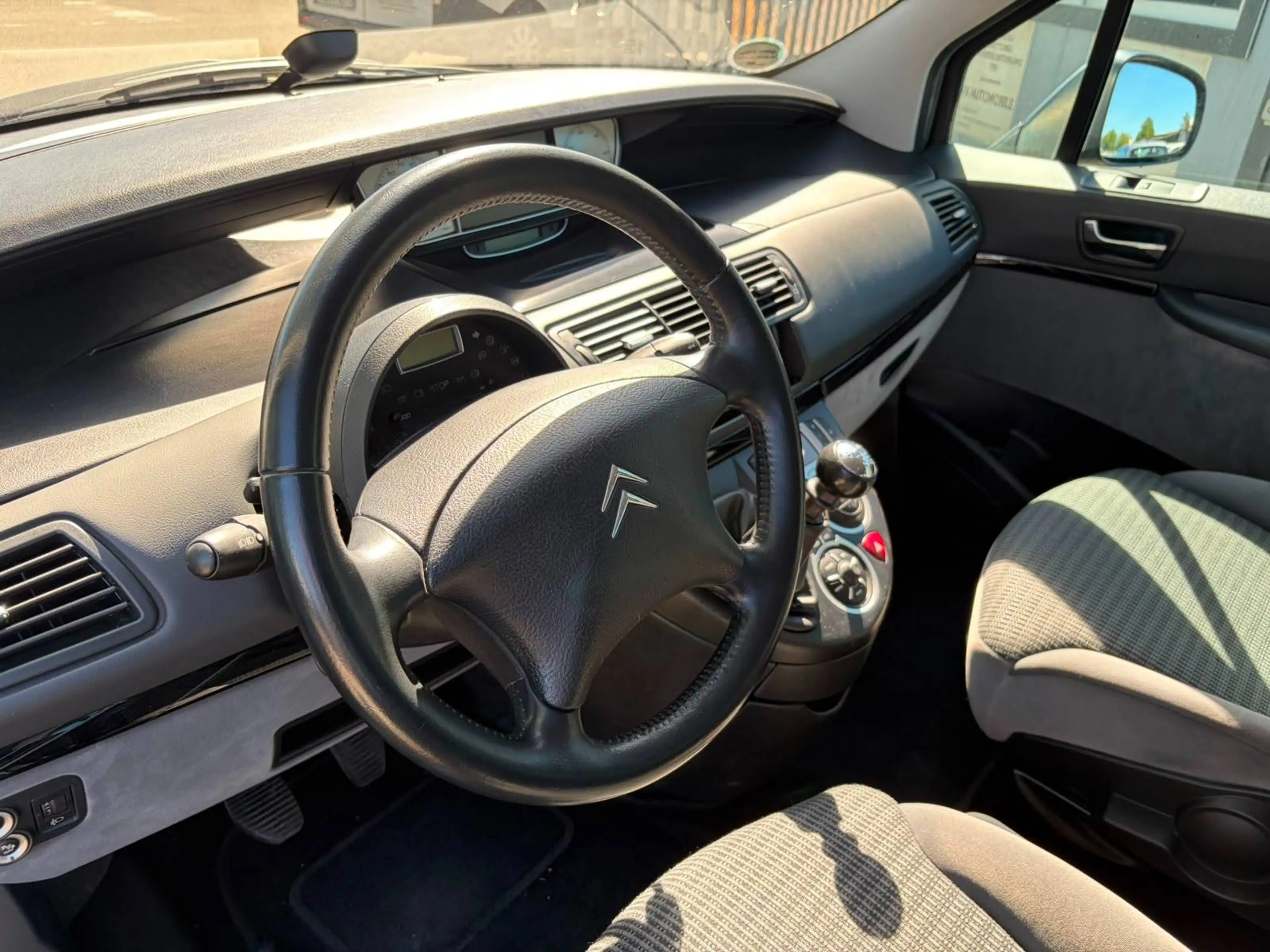 Citroen C8 C8 Diesel 2.0 HDi.7 SITZE XENON TOP EU 5 — photo 9