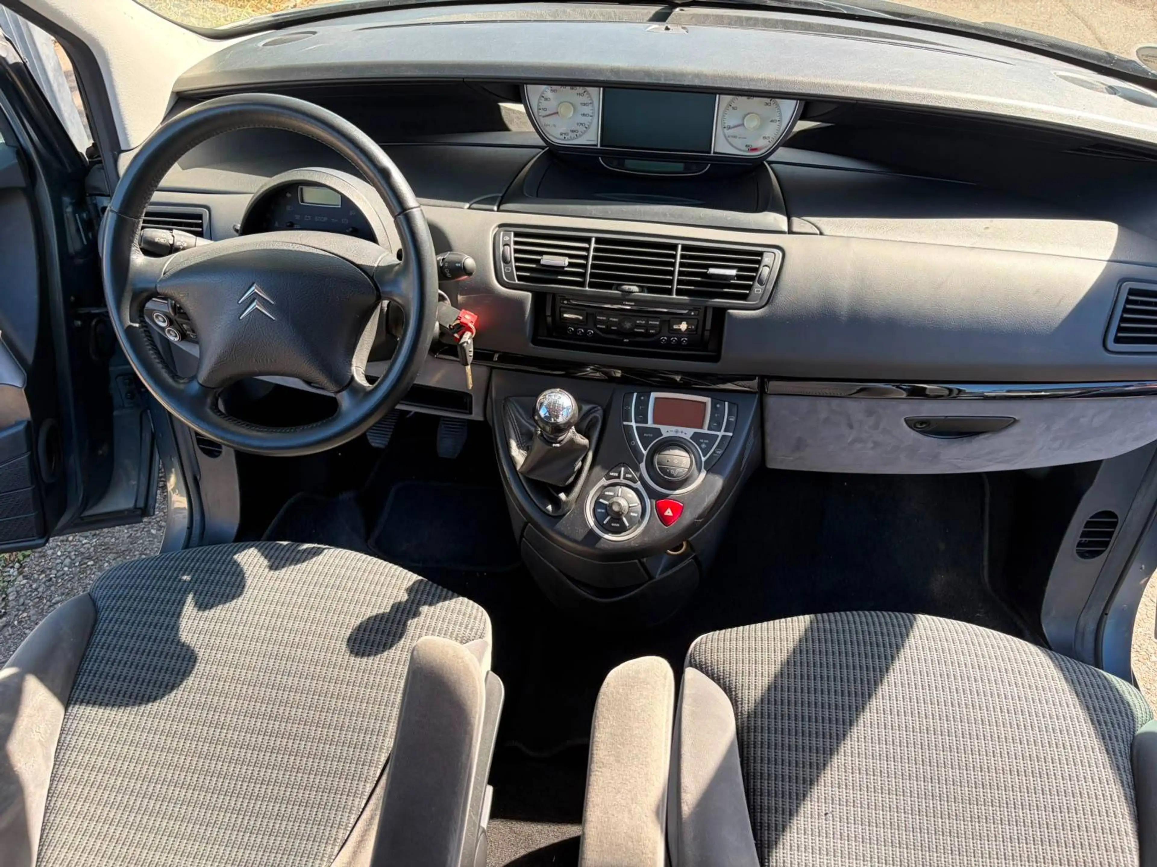 Citroen C8 C8 Diesel 2.0 HDi.7 SITZE XENON TOP EU 5 — photo 13