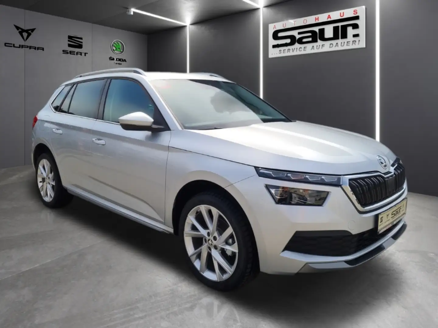 Skoda Kamiq Style 1.0 TSI VOLL LED SMART LINK KESSY SHZ PDC KL Silber - 2