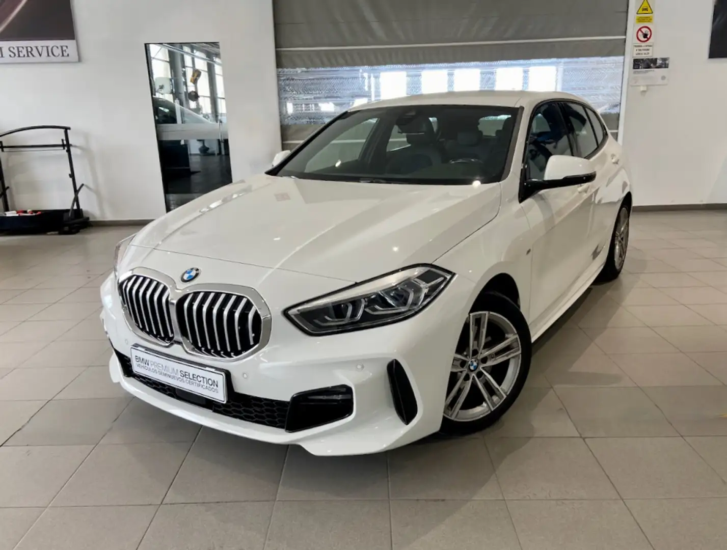 BMW 118 118dA M Sport Blanc - 2