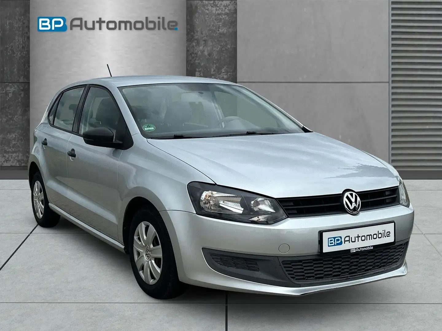 Volkswagen Polo V Trendline 1.2 *HU NEU*KLIMA*5-TÜRIG* Argent - 1