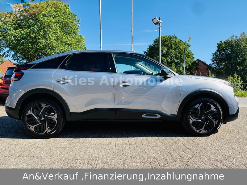 Citroen C4 Lim. — photo 8