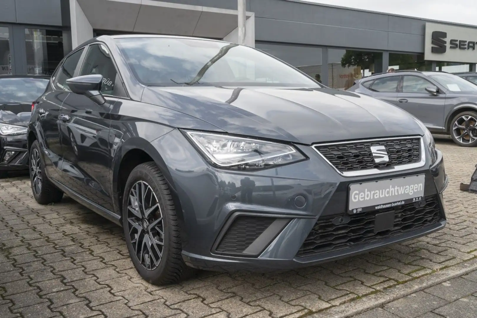 SEAT Ibiza BEATS DSG 1.0TSI+LED+Navi+Kamera Klima Grau - 2