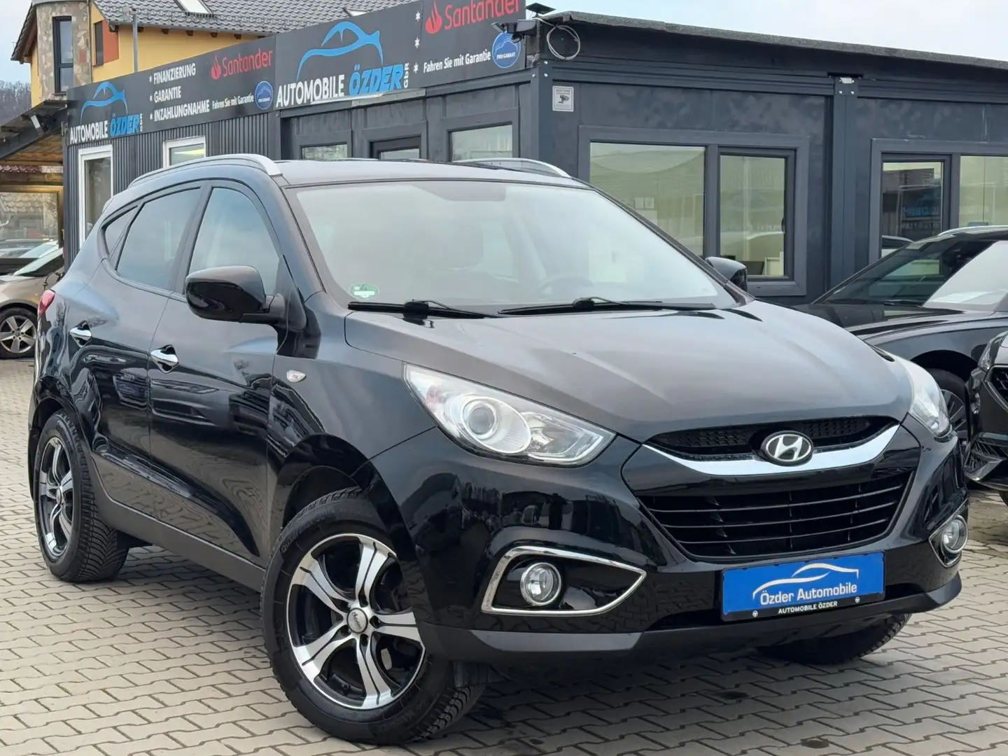 Hyundai iX35 ix 35 Premium AWD+Finanzierung+Garantie+Autom.+ Noir - 1