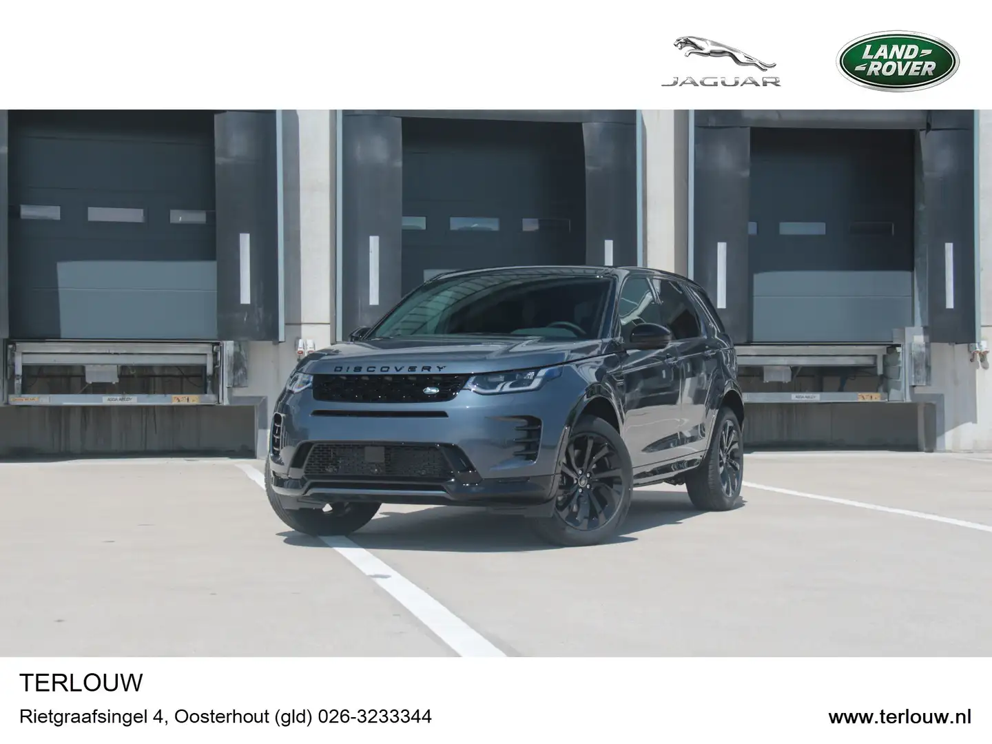 Land Rover Discovery Sport 1.5 P270e PHEV Dynamic Edition Blauw - 1