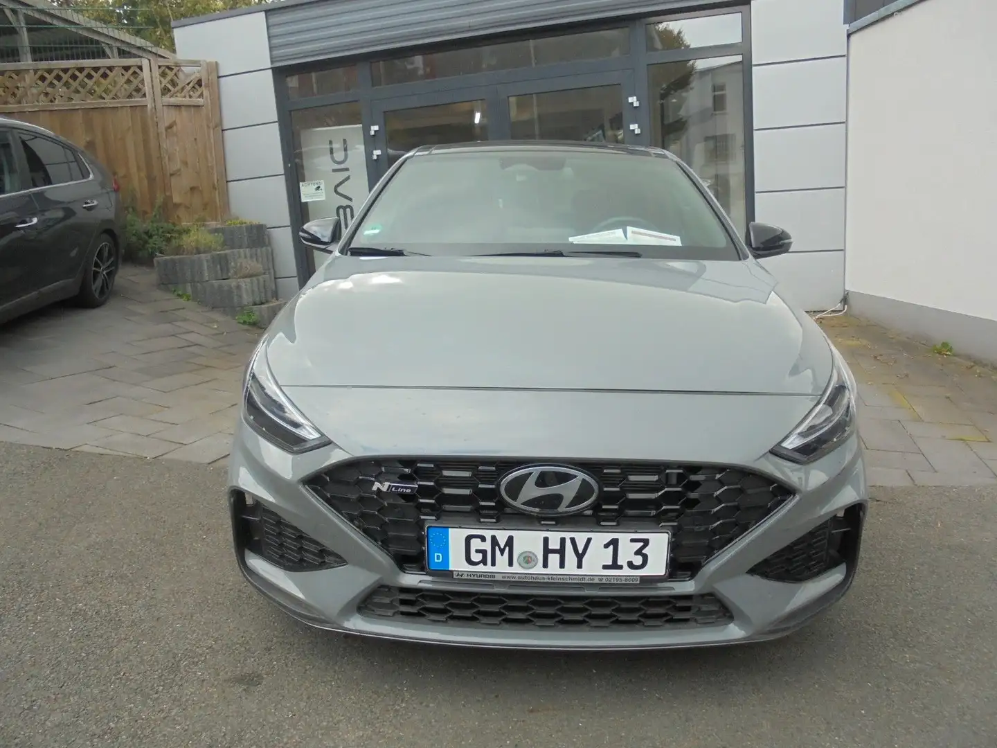 Hyundai i30 1.5 T-GDI N Line Sitz-Paket Panoramdach Grau - 2