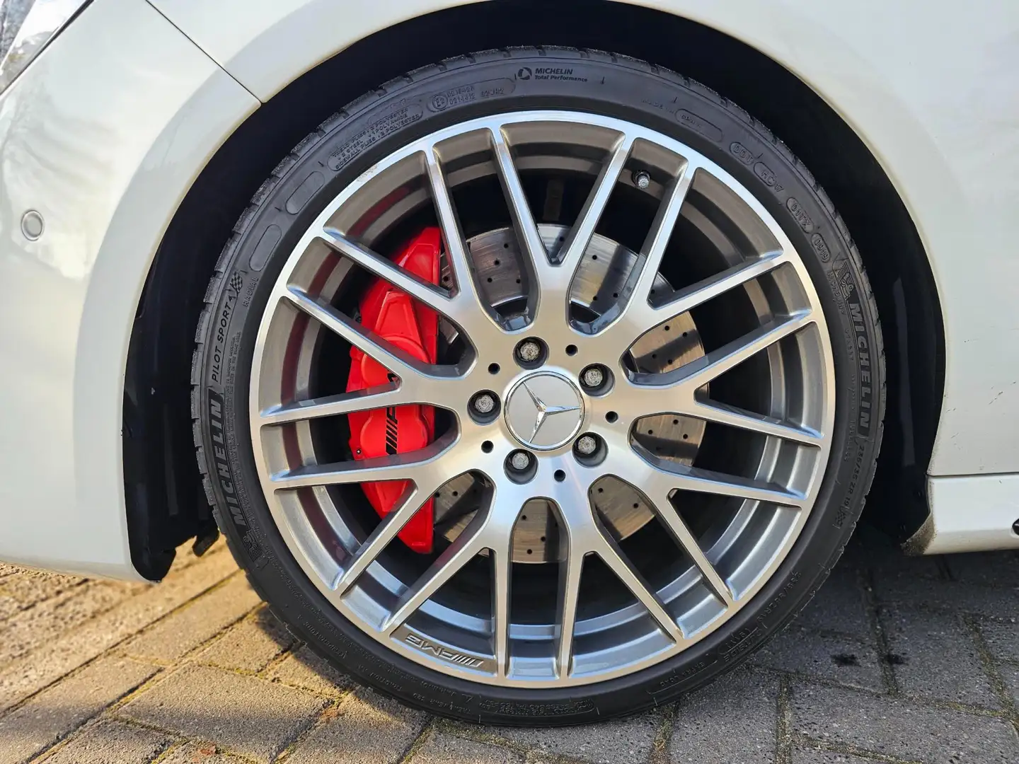 Mercedes-Benz CLA 45 AMG Shooting Brake Vol optie Bianco - 2