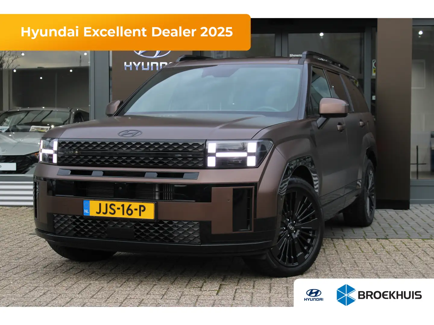 Hyundai SANTA FE 1.6 T-GDI PHEV Black Line 4WD 7p. | Afn. Trekhaak Brun - 1