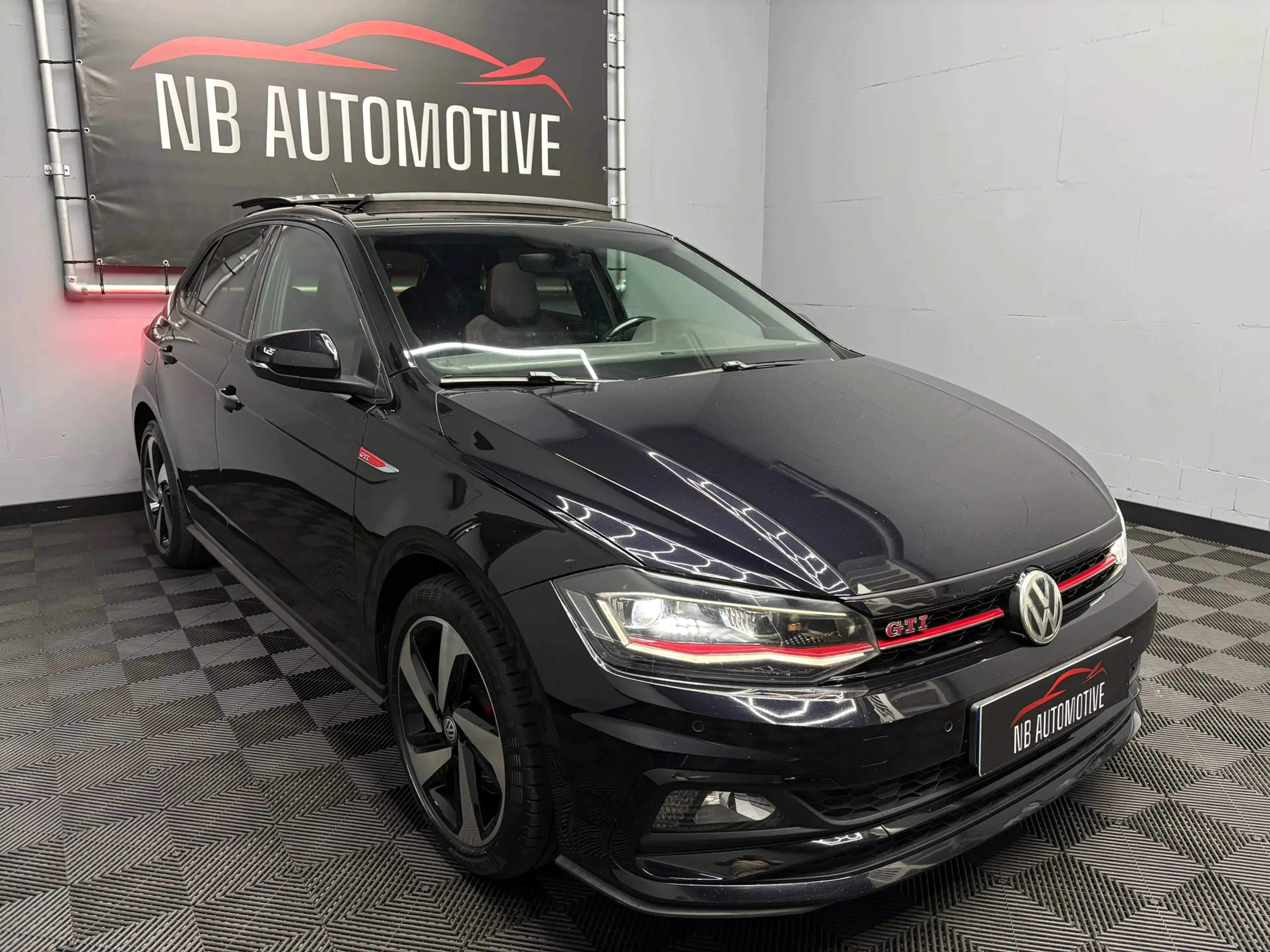 Volkswagen Polo GTI 2.0 Aut PANO — photo 3