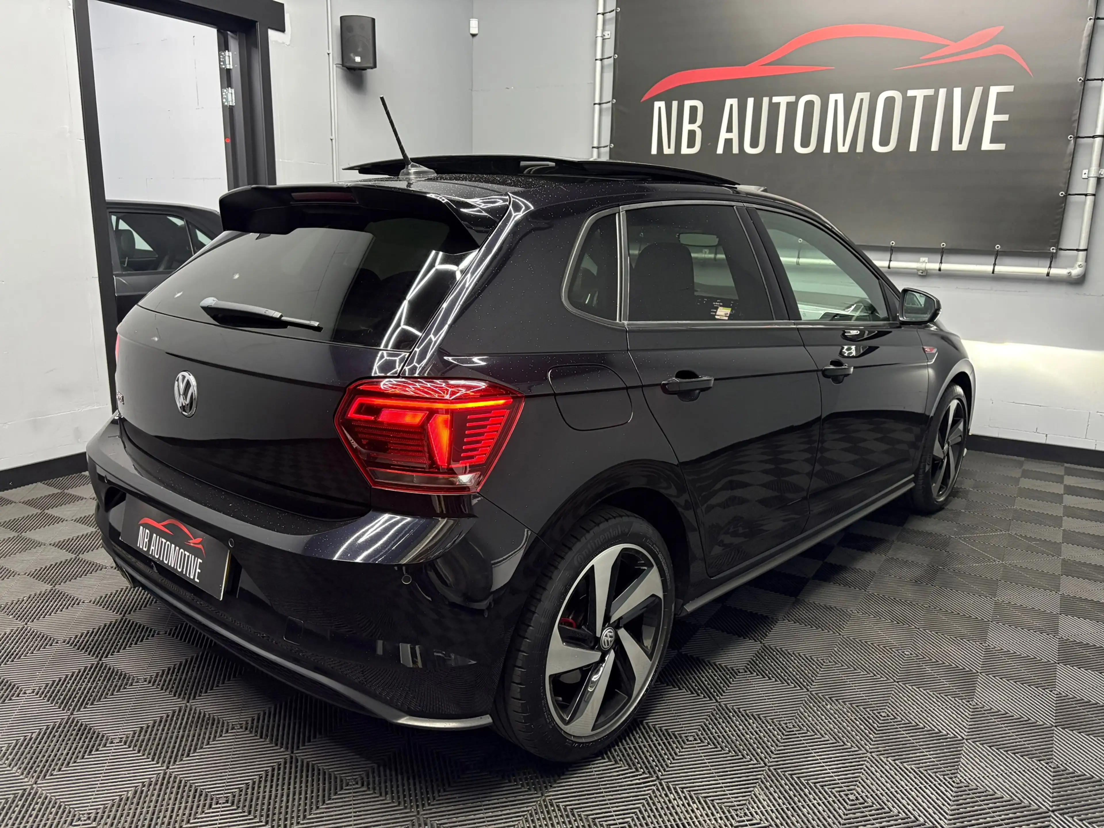 Volkswagen Polo GTI 2.0 Aut PANO — photo 4