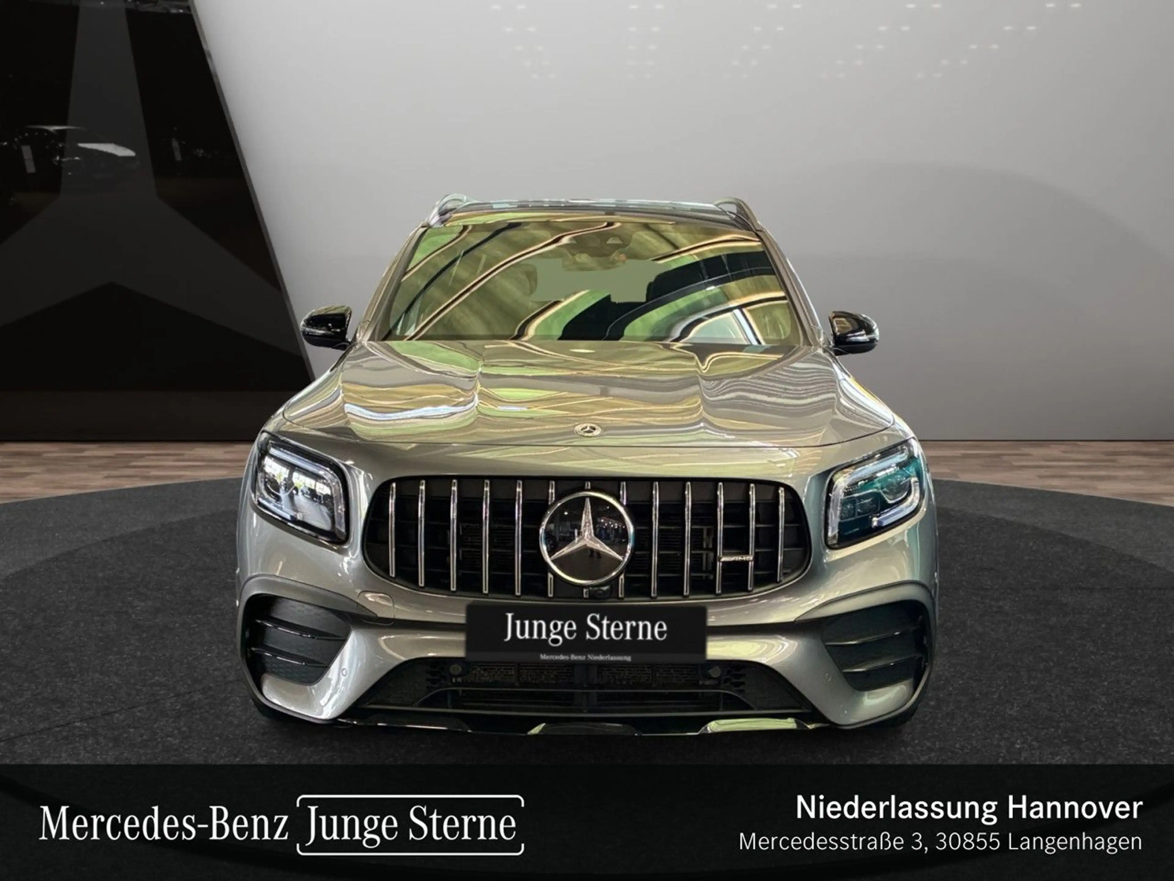 Mercedes-Benz GLB 35 AMG GLB 35 4M AMG+PANO+MULTIBEAM+STHZG+KAMERA+KEYLESS — photo 3