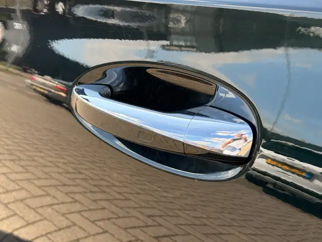 Mercedes-Benz GLE view 20