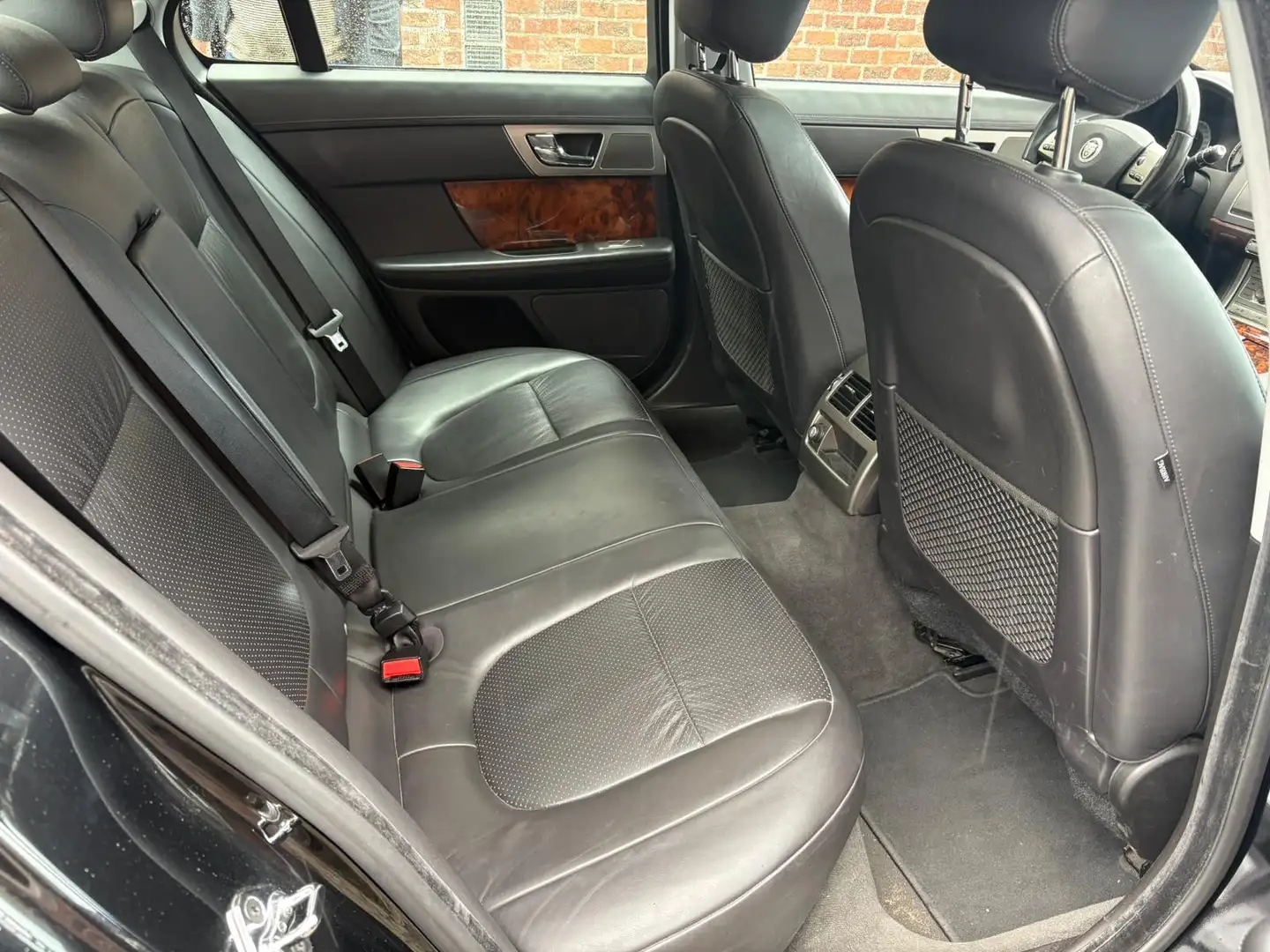 Jaguar XF 3.0 V6 Diesel Edition - 2