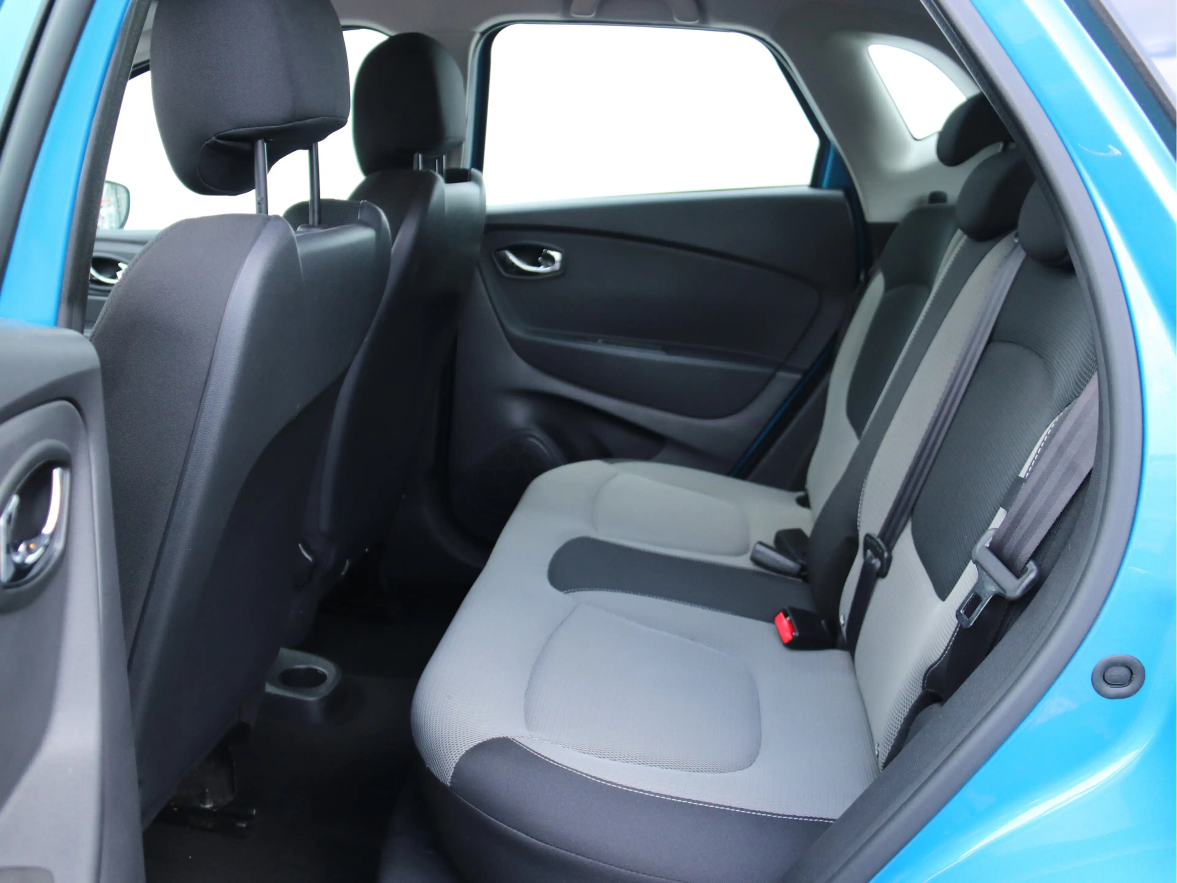 Renault Captur 0.9 TCe Dynamique NAVI / STOELVERW. / PDC / ECC — photo 7