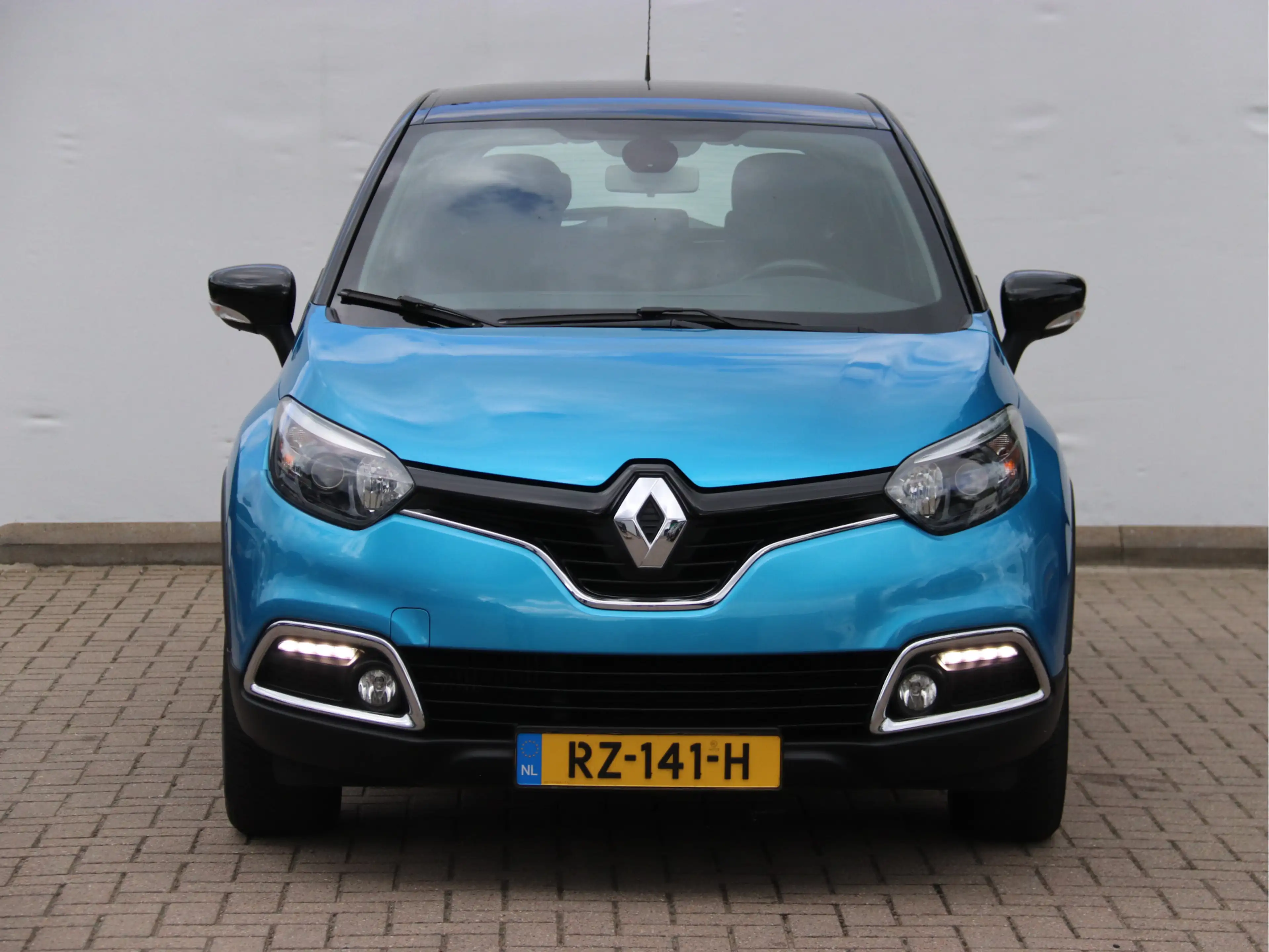 Renault Captur 0.9 TCe Dynamique NAVI / STOELVERW. / PDC / ECC — photo 2