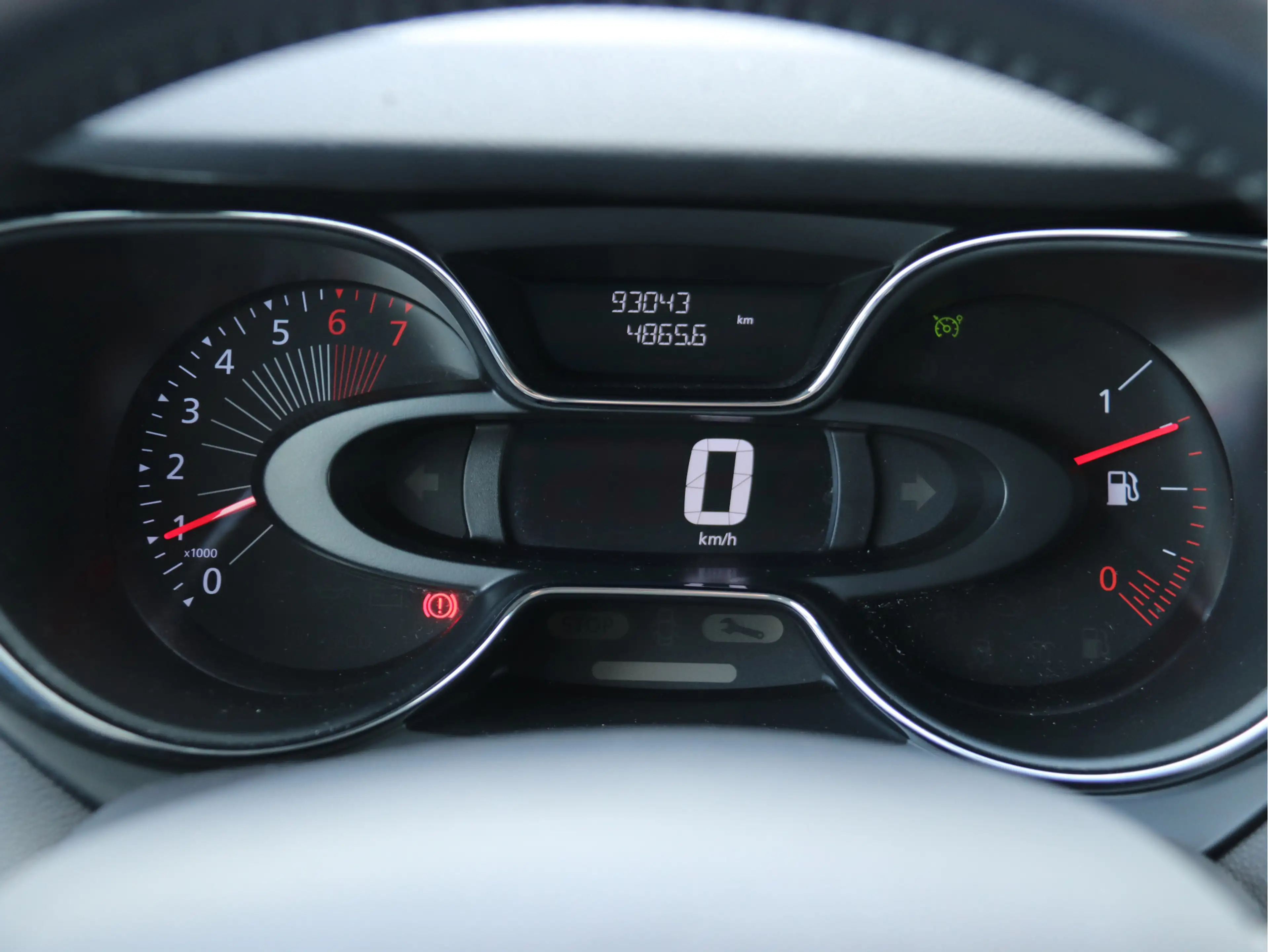 Renault Captur 0.9 TCe Dynamique NAVI / STOELVERW. / PDC / ECC — photo 13