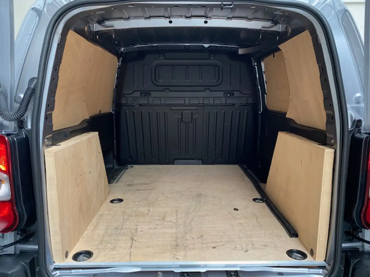 Citroen Berlingo BERLINGO VAN M 650 BLUEHDI 75 Setamp;S BVM5 CLUB - 2