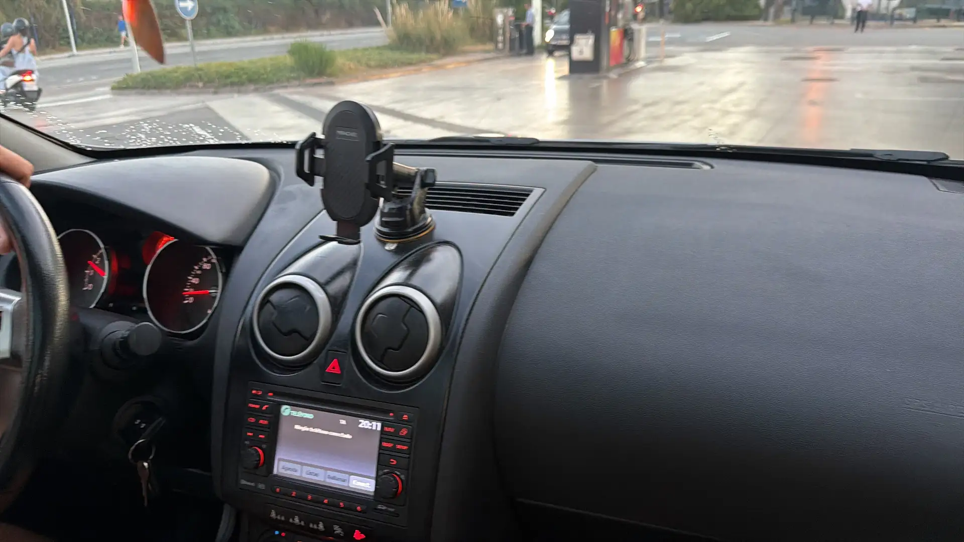 Nissan Qashqai Qashqai 2.0 Acenta 4x2 Acenta Plateado - 2