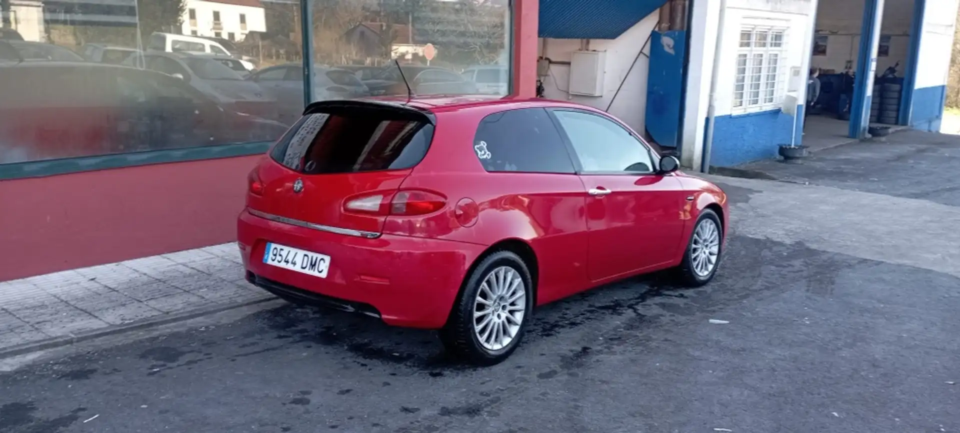 Alfa Romeo 147 1.6 TS Progression Rojo - 2