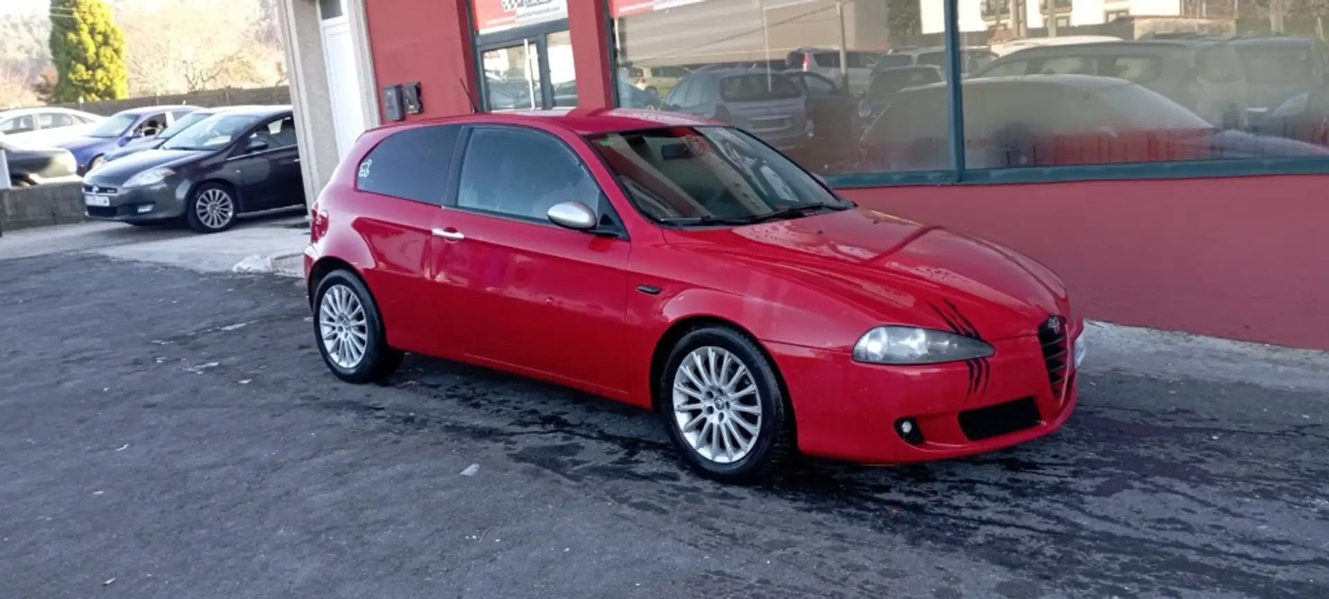 Alfa Romeo 147 1.6 TS Progression Rojo - 1