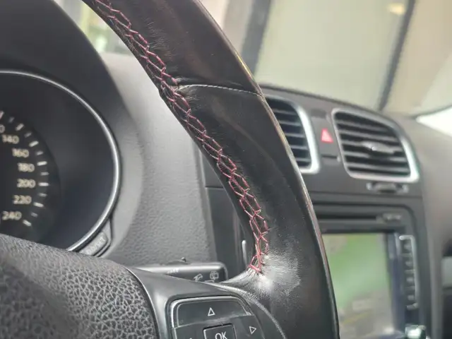Volkswagen Golf view 29