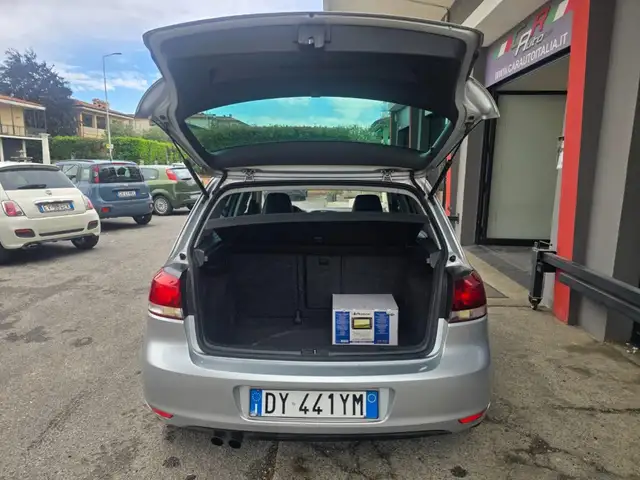 Volkswagen Golf view 9