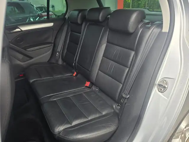 Volkswagen Golf view 7