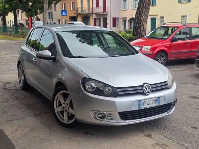 Volkswagen Golf view 13