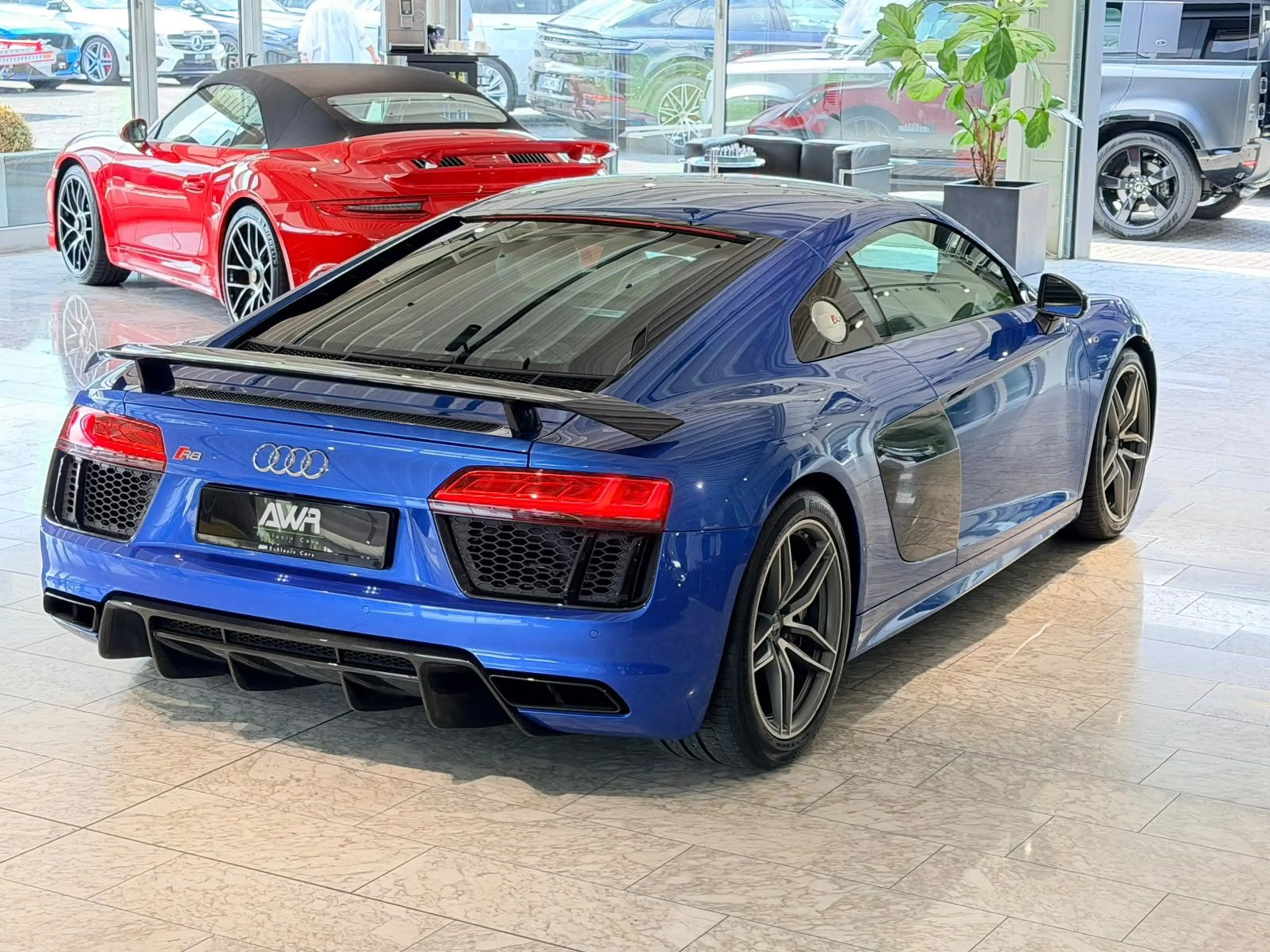 Audi R8 Coupe 5.2 FSI V10 plus CARBON*KERAMIK*B&O*VC — photo 3