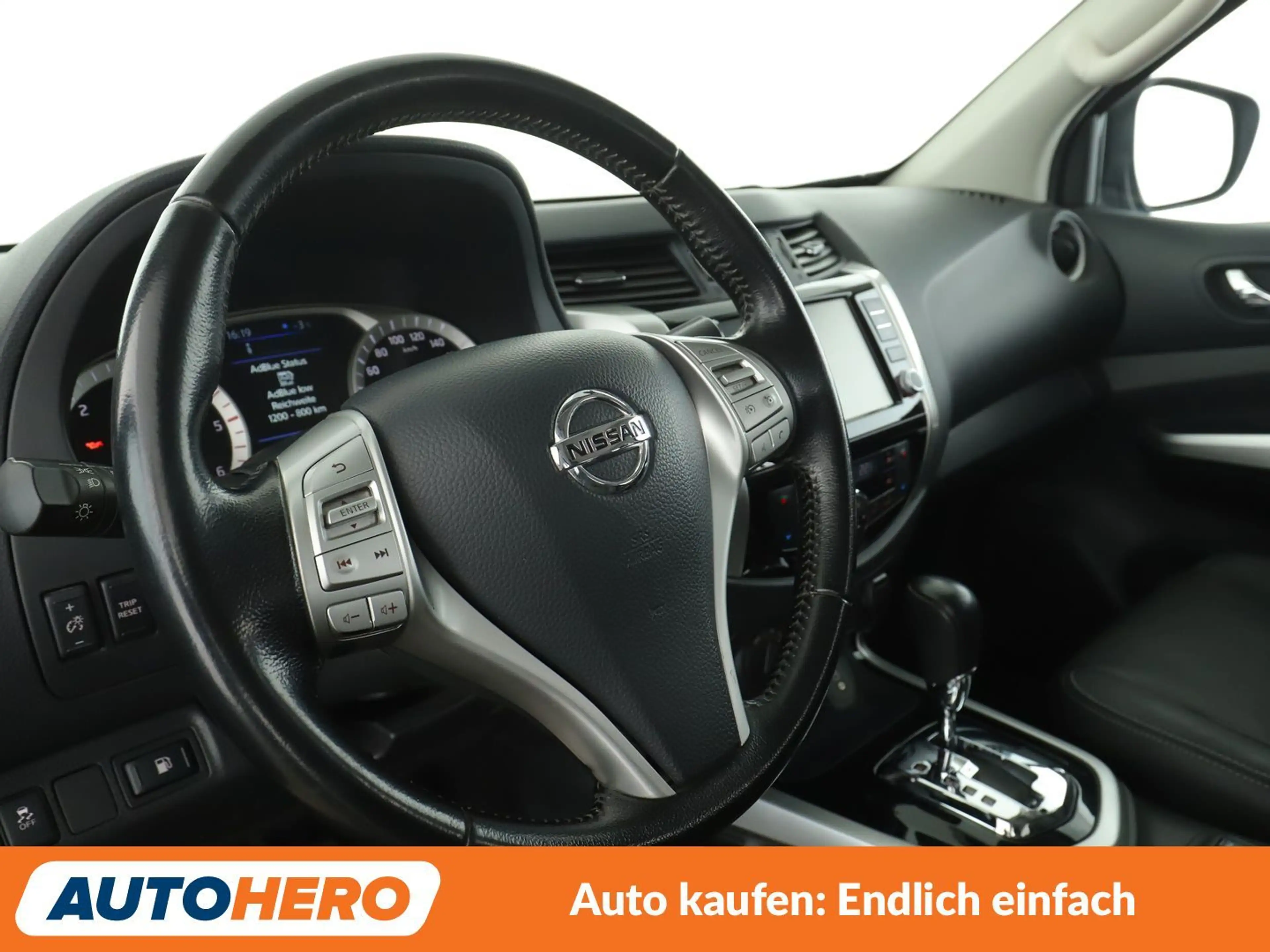 Nissan NP300 2.3 dCi Tekna Double Cab 4x4 Aut.*NAV*LED*TEMP*CAM — photo 11