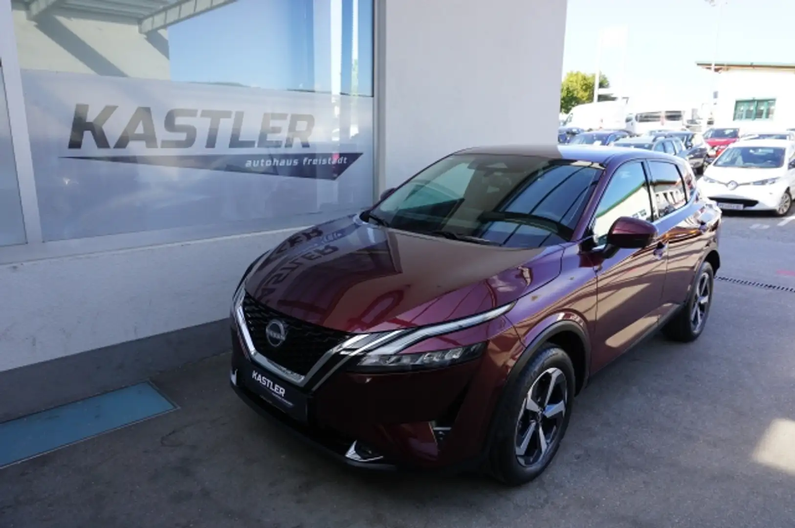 Nissan Qashqai N-Connecta 1,3 DIG-T Winter/Business Paket Rouge - 1