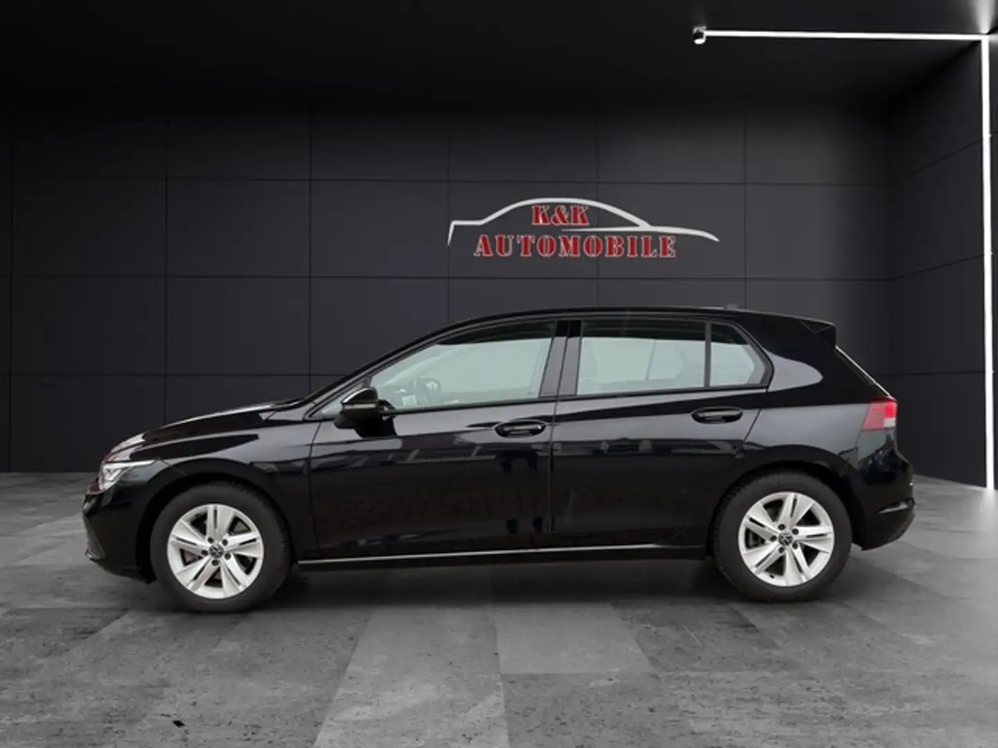 Volkswagen Golf VIII Life eTSI DSG/NAVI/LED/CAM/VIRTUAL/ACC Schwarz - 2