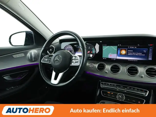 Mercedes-Benz E-Class view 13