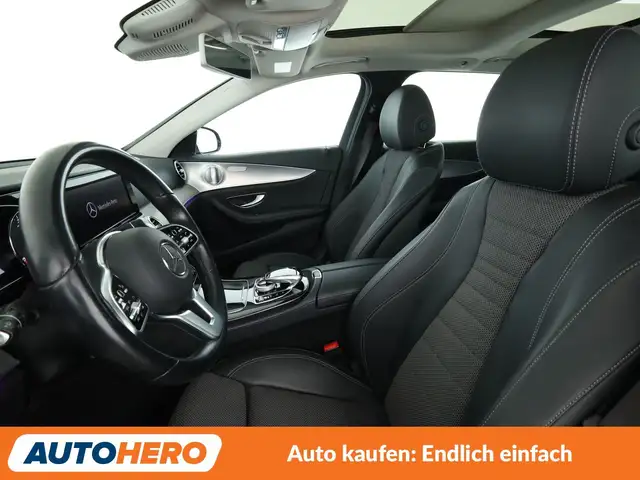 Mercedes-Benz E-Class view 10