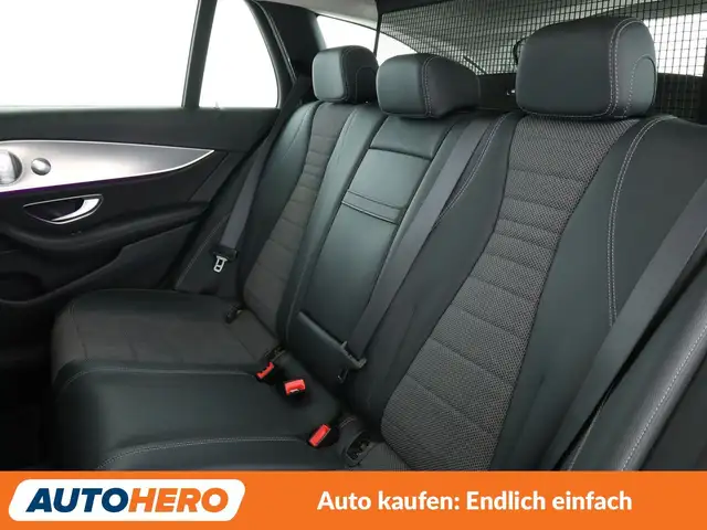 Mercedes-Benz E-Class view 14