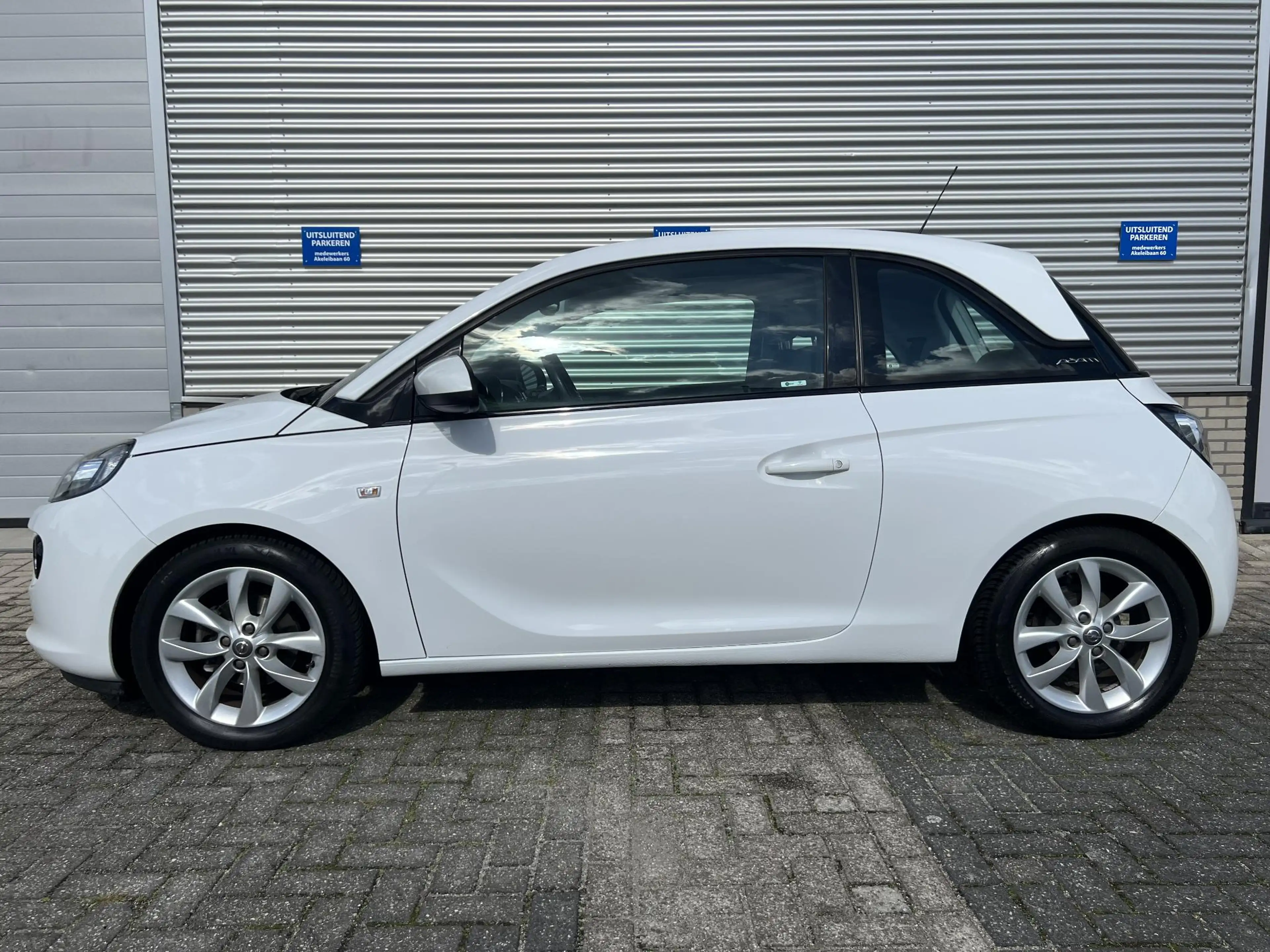 Opel Adam 1.4 Unlimited Automaat | Airco | 16" Lichtmetalen — photo 3