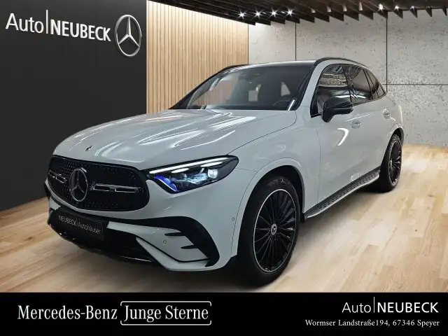 Mercedes-Benz GLC 450 d 4M AMG Line Premium/Pano/Standhz./AHK/ Navi/Pano. Dach/Distronic/Keyless Go/Keyless Go Komfort Paket/Standheizung/BC