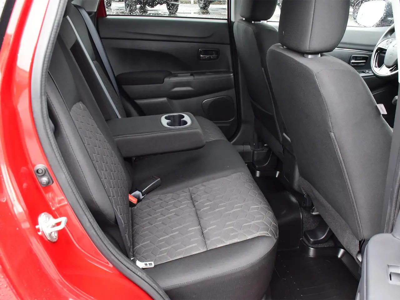Mitsubishi RVR снимка Mitsubishi RVR